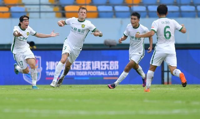 开云体育下载-【中超】梅米舍维奇2球苏缘杰破门 津门虎1比2国安