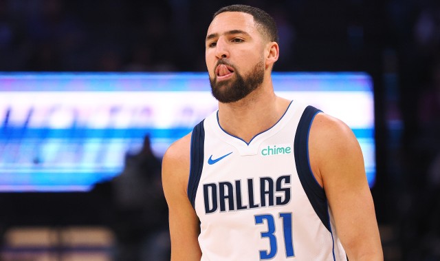 佛光乍现！克莱全场三分球9投6中 拿下18分2板1助1断1帽&amp;正负值+9